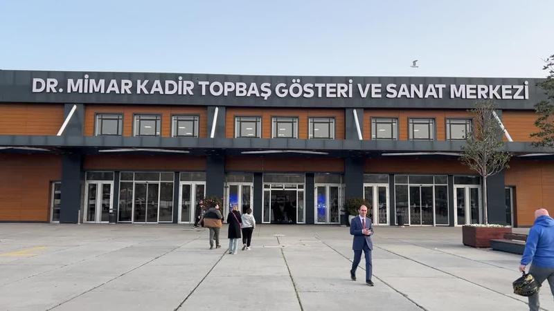 Dr. Mimar Kadir Topbaş Gösteri Merkezi